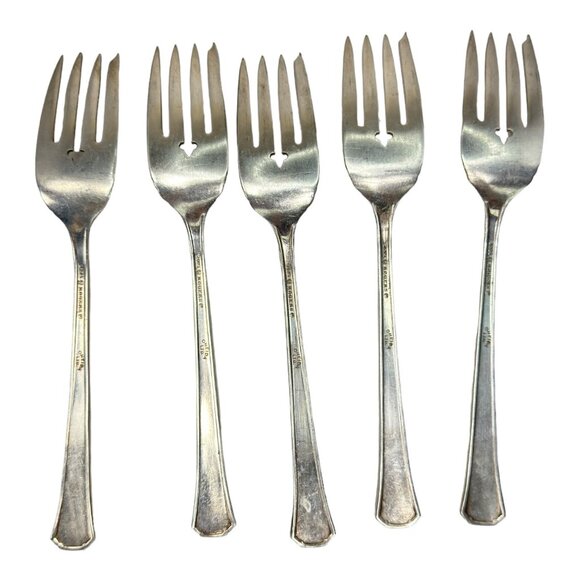 DELMAR / DEL MAR - 1881 Rogers Oneida Silverplate Silverware / Flatware Set of 6 - Picture 2 of 12